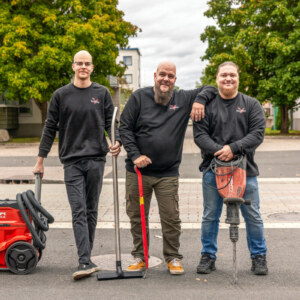 Vernissa Oy aloitti toimintansa kuluvan vuoden alussa. Vernissan nimihistoria kuopiolaisena yrityksenä ulottuu kuitenkin jo vuoteen 2006, jolloin maalarimestari Marko Ruotsalainen perusti yrityksen nimeltään Maalaamo Vernissa Ky. Ruotsalaisen sairastumisen myötä yritys jäi historiaan viime keväänä.